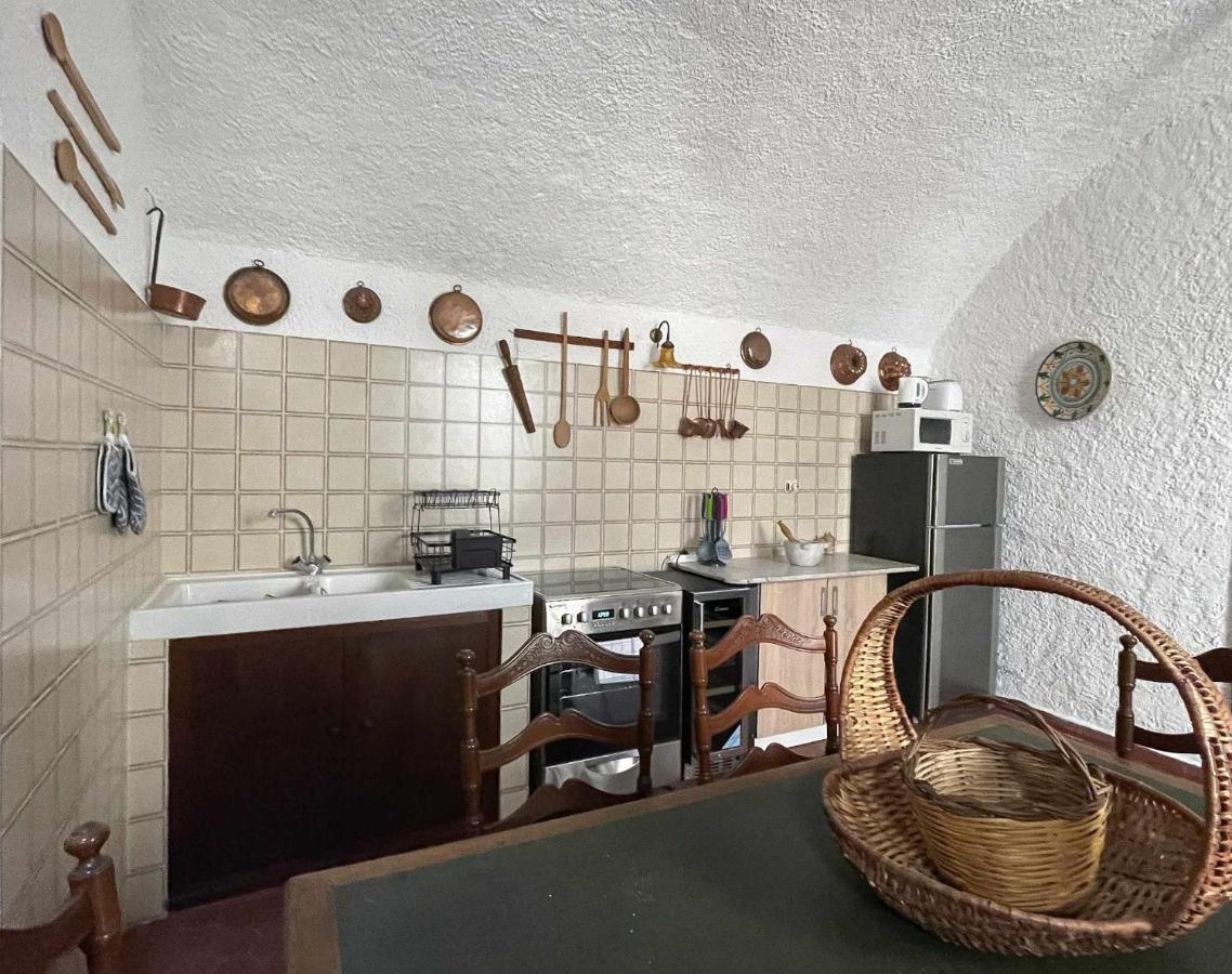 Il Convento Ancient Apartment With Private Garden Bellagio Zewnętrze zdjęcie