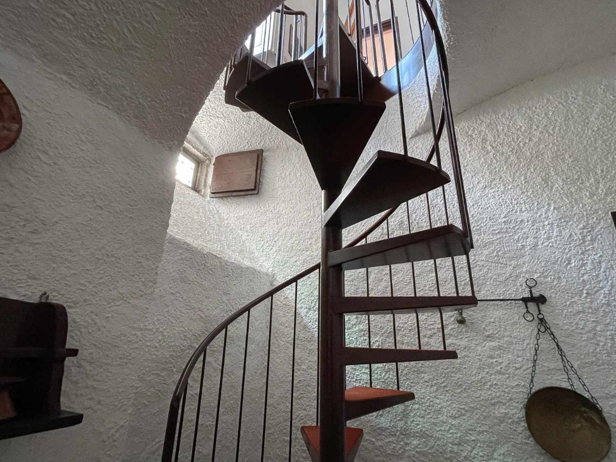 Il Convento Ancient Apartment With Private Garden Bellagio Zewnętrze zdjęcie
